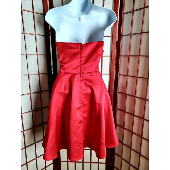 Blondie Nights Bow Ruffle Strapless Satin Fit-and-Flare Dress - Red - Picture 8 of 16